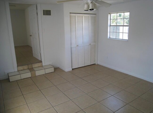 Photo - 2505 Spence Dr NE Unit B