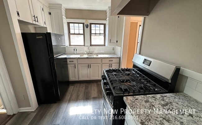 Building Photo - 18224 Winslow Rd Unit 2 Rental