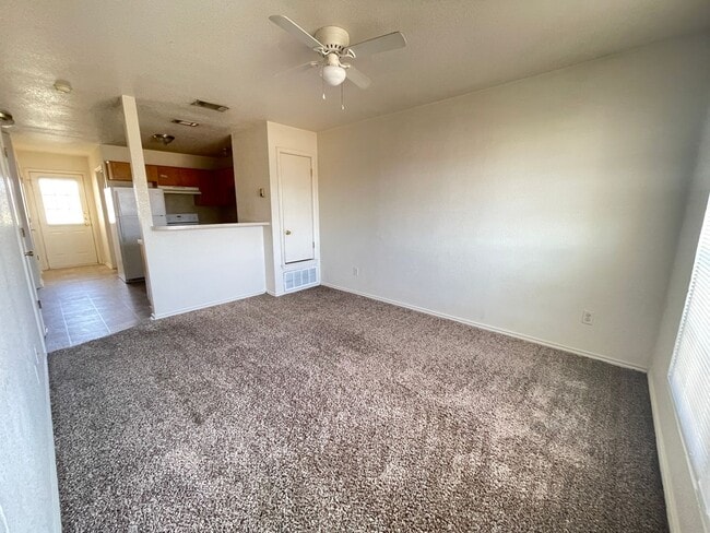 Photo - 4408 Abigail Dr Unidad Apt B