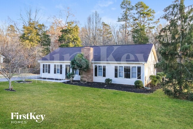 Photo - 2328 Pebble Creek Rd