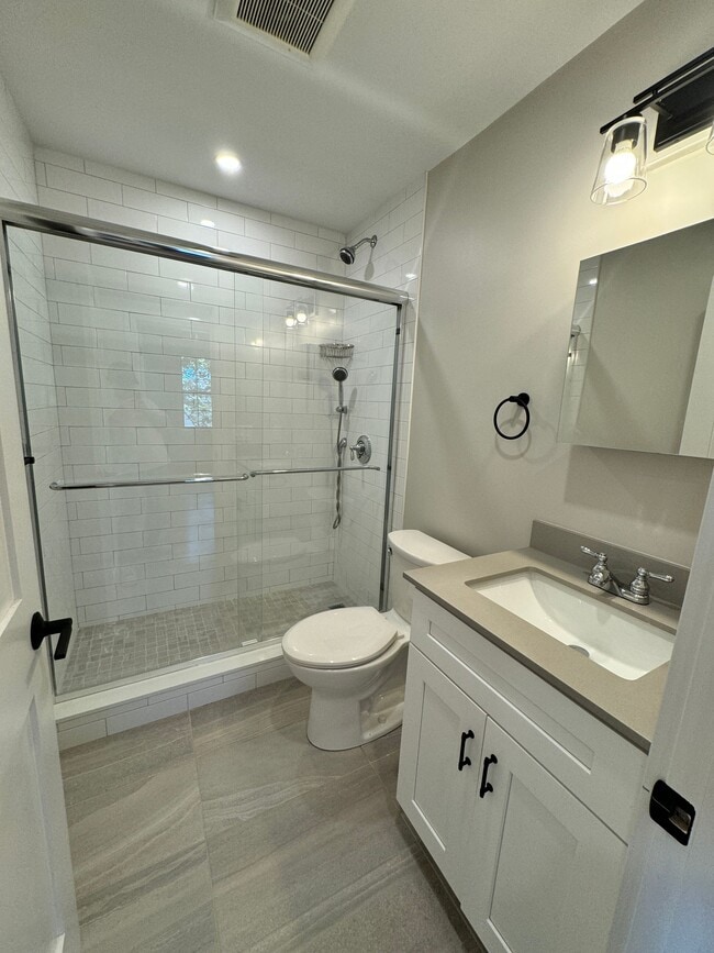 Photo - 3 Bartlett-Rent Specials!!