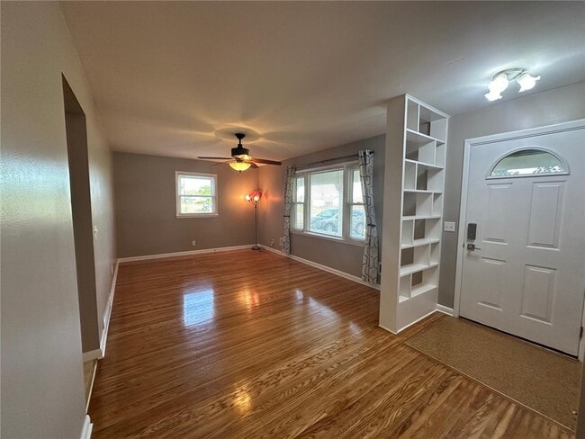 Photo - 273 West Ave