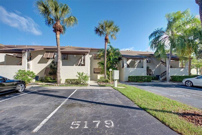 Building Photo - 5179 Willow Links Unit 27 Rental