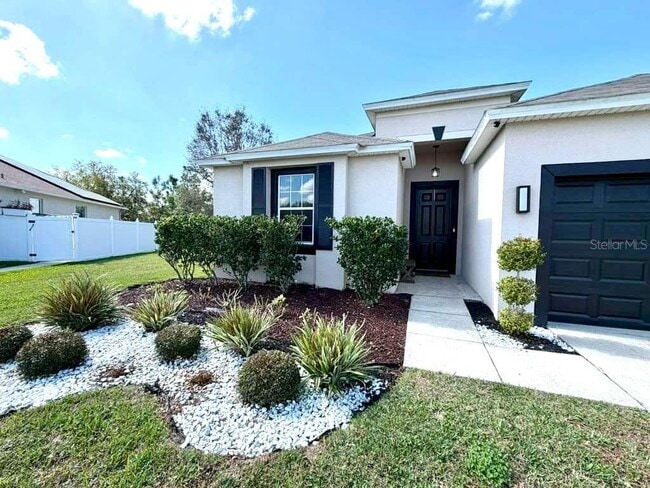 Photo - 32914 Hillman Ct