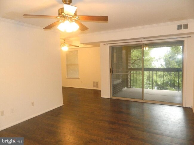 Building Photo - 7925 Coriander Dr Unit 12