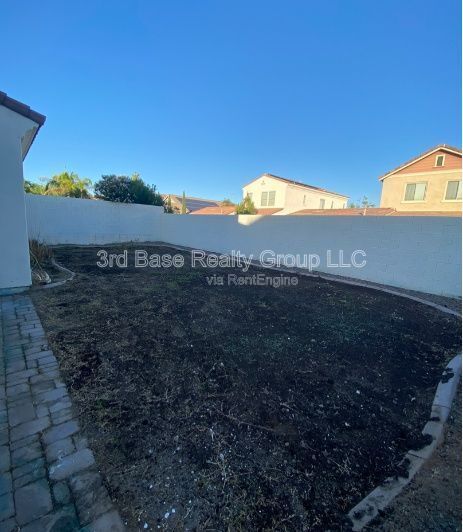 Building Photo - 20903 W Ridge Rd