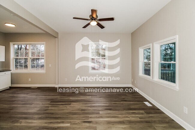 Photo - 1917 Harlem St