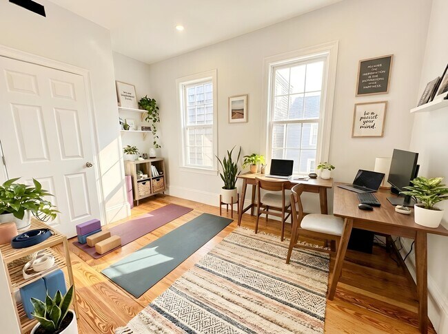 Photo - 38 Washburn St Unidad 3