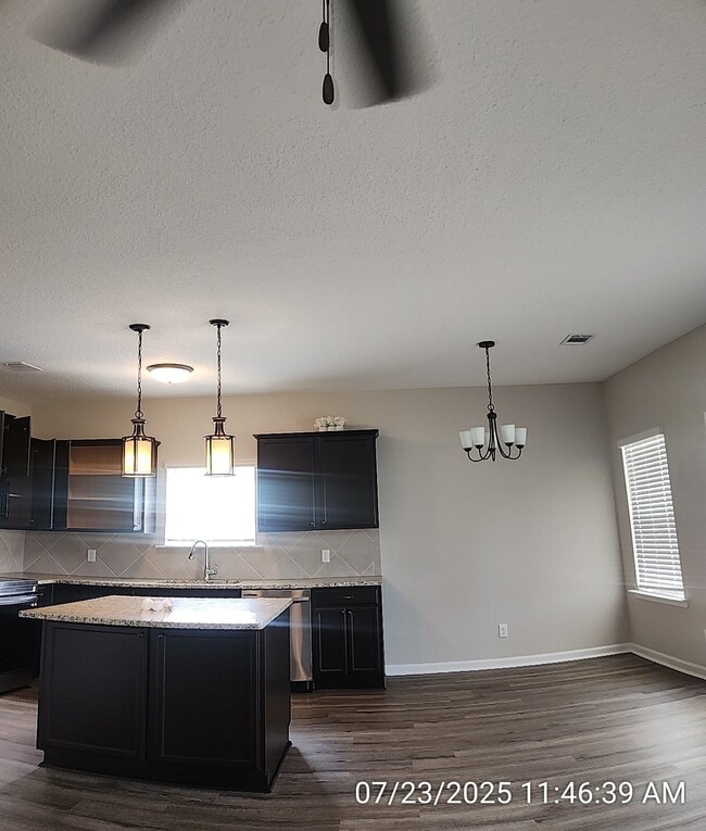 Photo - 64 Sunflower Cir NE