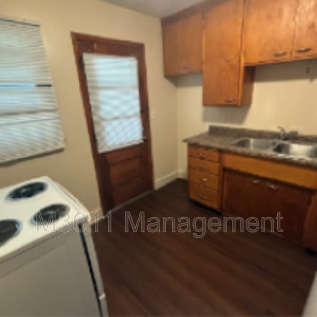 Photo - 334 N 33rd St Unidad #2