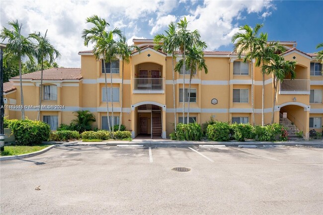 Photo - 2460 NW 33rd St Condominio Unidad 1714