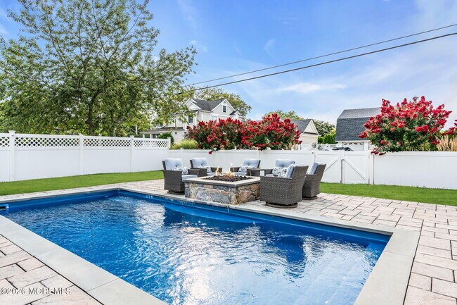 141 Fletcher Ave