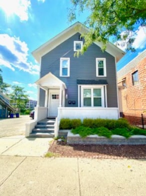 Photo - 314 S Ashley St Apartments