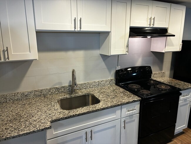 Photo - 2150 Inwood Terrace
