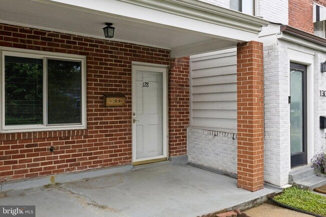 Photo - Charming 2-Bedroom Townhome Beautifully Updated and Convenient