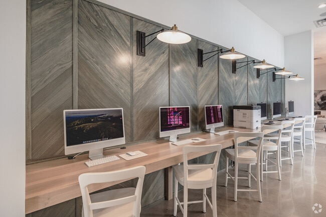 Business Lounge