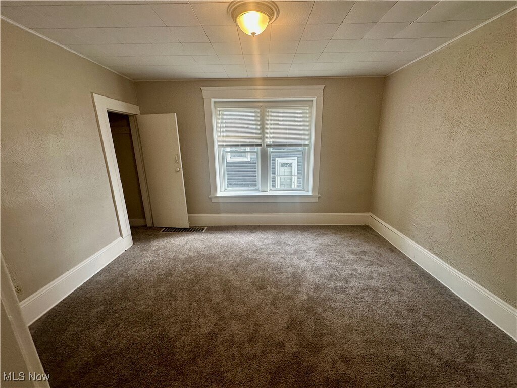 Photo - 555 Lumiere St