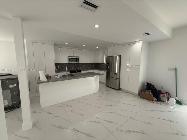 Photo - 2313 SW 60th Ct