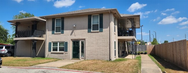 Building Photo - 15523 Aldine Westfield Rd Unit B Rental