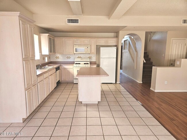 Photo - 12604 Sun Terrace Ave