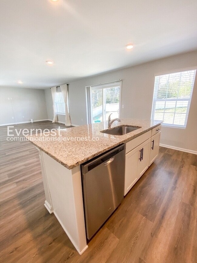 Photo - 21 Valiant Ct