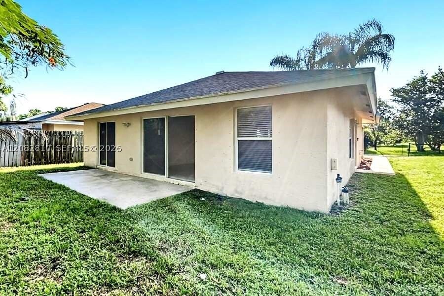 Photo - 2611 Alexander Ave
