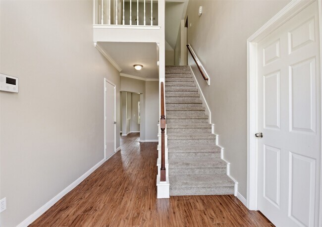 Photo - 3327 Shady Glen Ln
