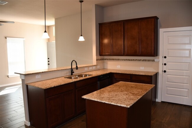 Photo - 106 Wickersham Rd