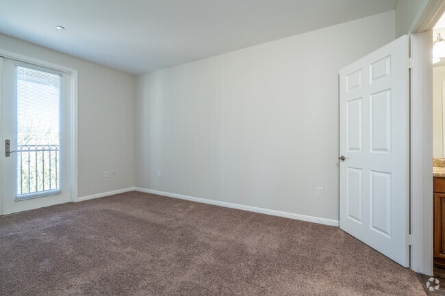 3BR, 2BA - 1597SF - Master Bedroom