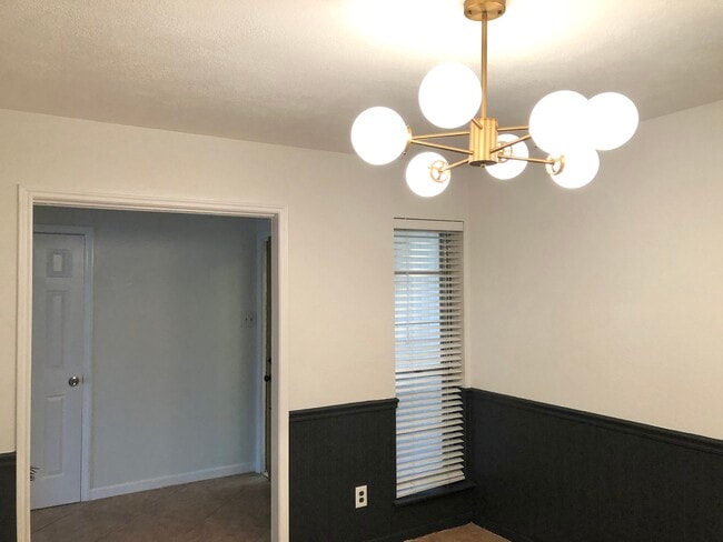 Photo - 11511 Kirkvalley Dr