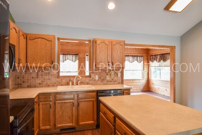 Photo - 245 Becky Lynn Blvd