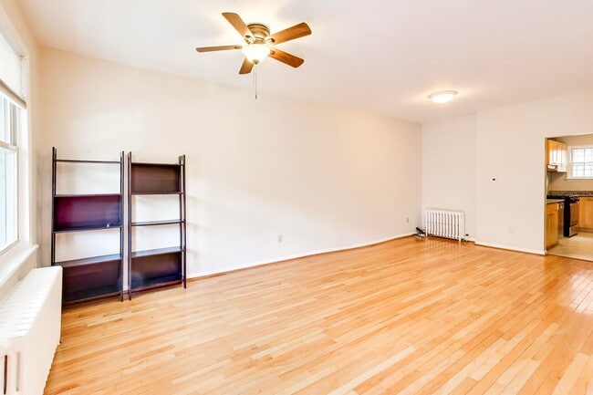 Photo - 2013 4th St NW