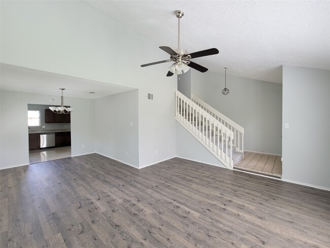 Photo - 1454 Plumwood Dr