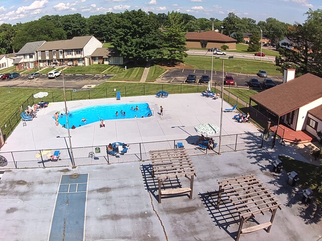 Building Photo - The Brandt at 6851 Rental