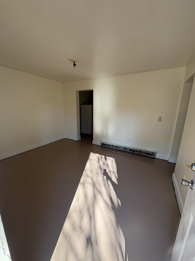 Photo - Pursley Court Apartments