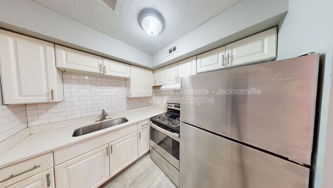 Photo - 2887 Post St Unit 05