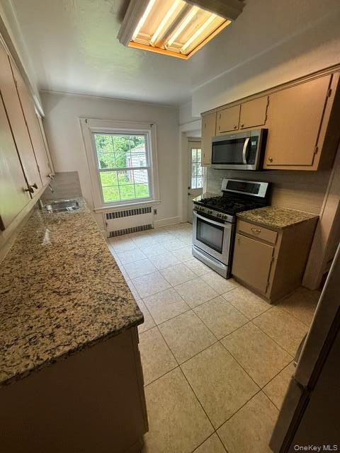 Photo - 120 Orchard St
