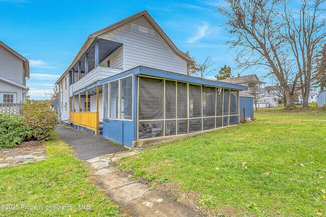 Building Photo - 2819 Birney Ave