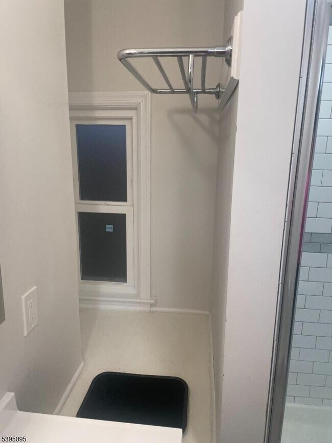 Photo - 38 Morris Ave Unit 3