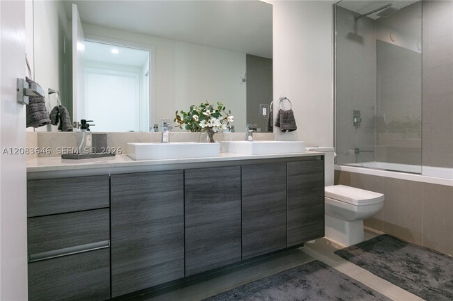1080 Brickell Ave Unit 3803