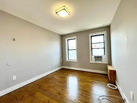 Photo - 3 bedroom in Bronx NY 10463 Unit 32