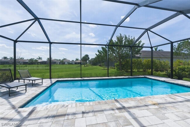 Building Photo - 28076 Seasons Tide Ave