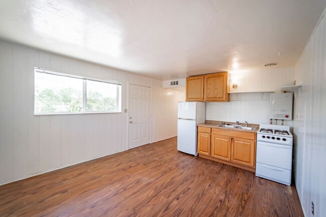 Photo - 434 N Norris Ave