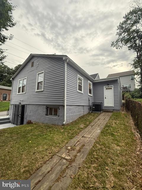 Photo - 1629 Quarter Ave