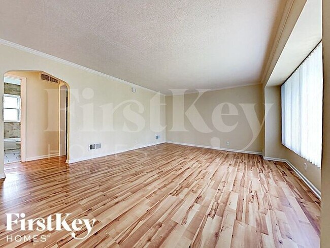 Photo - 3529 212th Pl