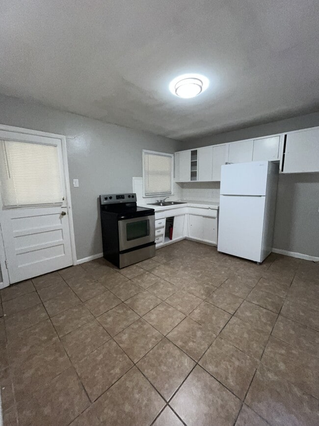 Photo - 710 Patton Dr