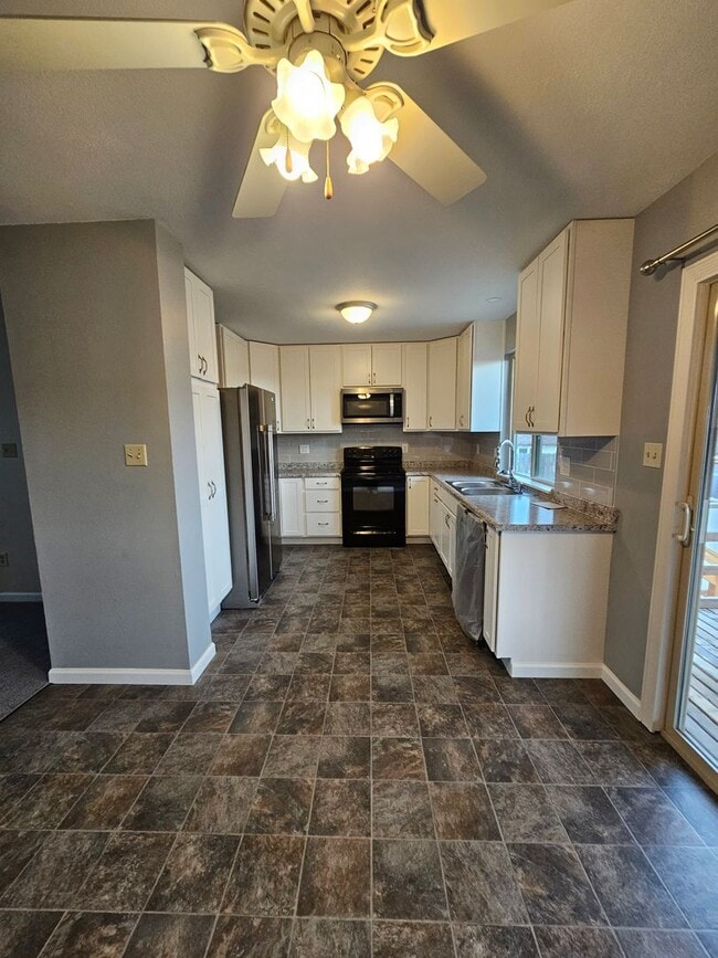 Photo - 515 Montclair Dr