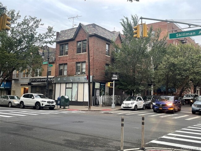 Photo - 41-05 45th St Unit 2b