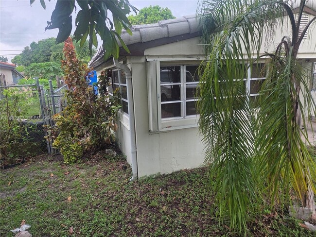 Photo - 1787 NE 173rd St