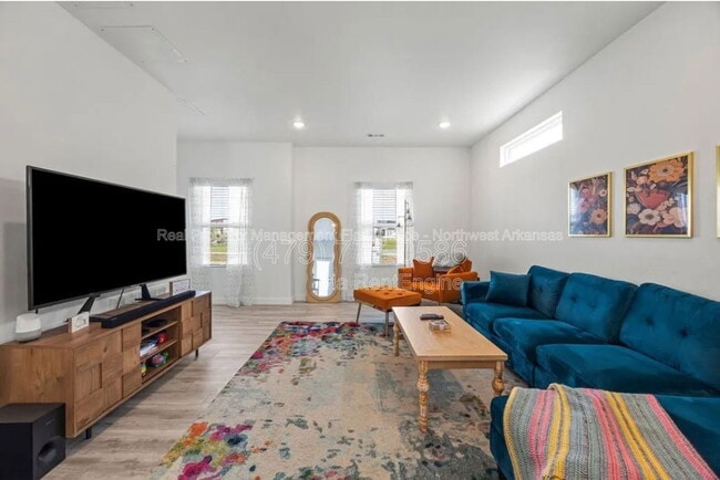 Photo - 1061 Kentucky Ave